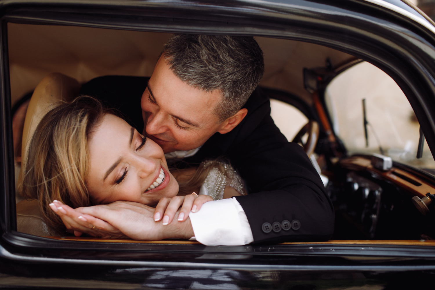 A Montreal couple sharing a close moment during a city date